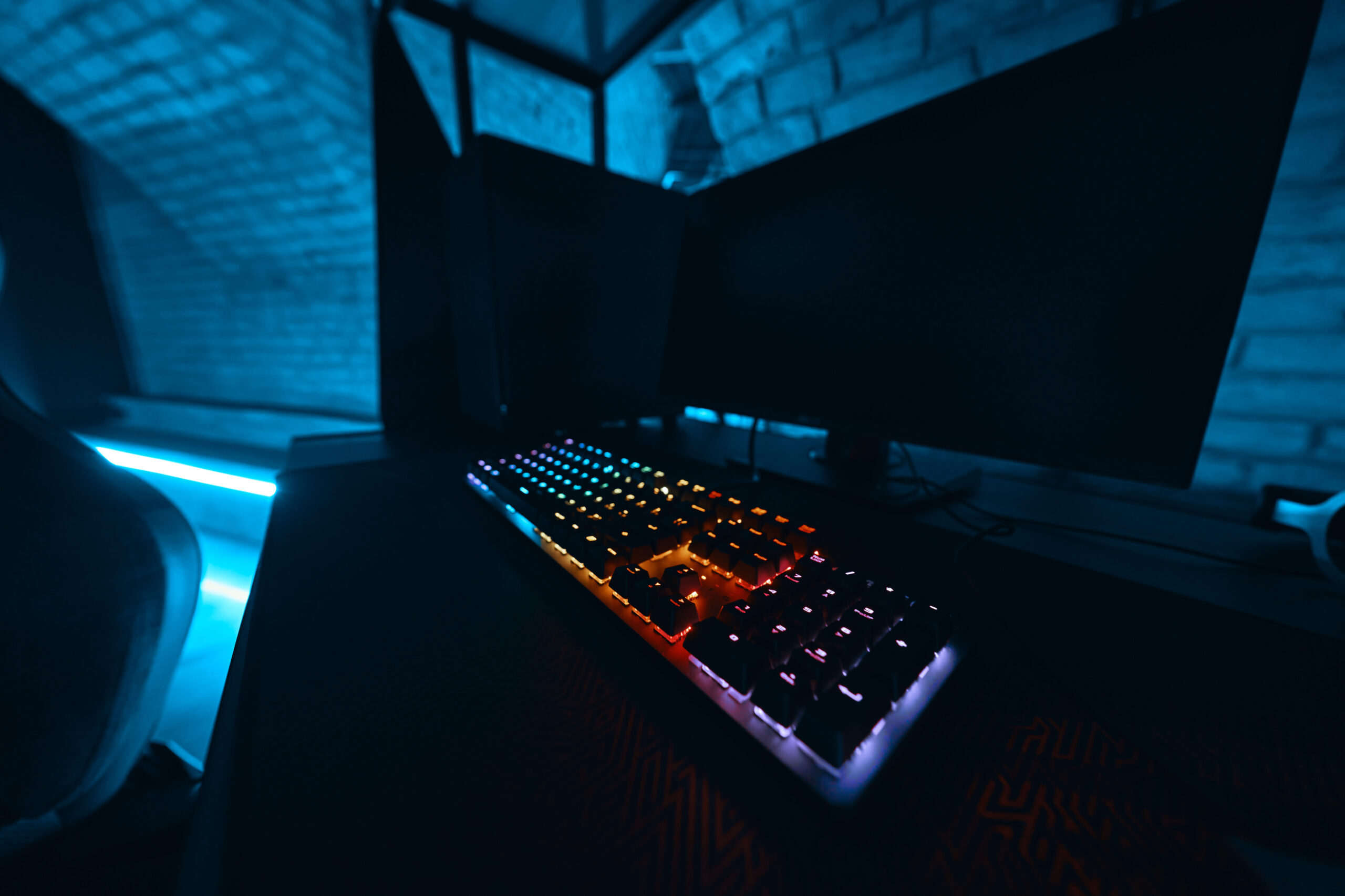 Keyboard for Streaming Setup Improve Control and Gaming Performance